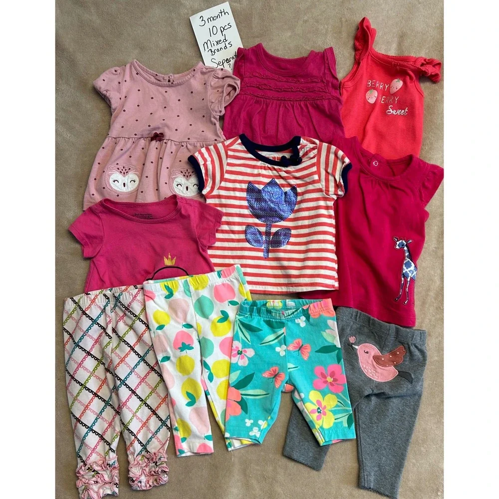 105 Piece Baby Girl Clothing Lot 3 Month Carters Gerber Old Navy Mixed Separates